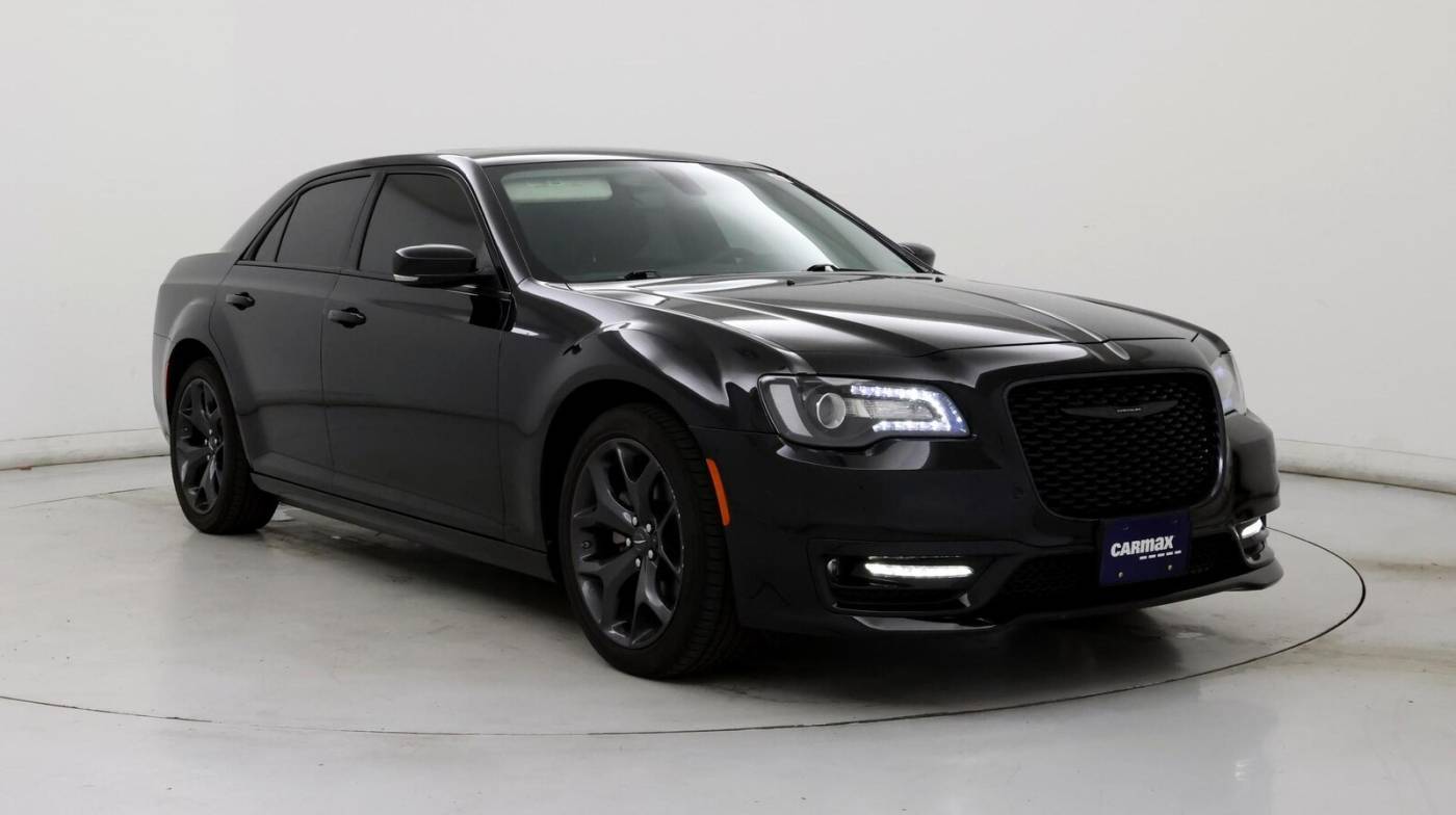 2023 Chrysler 300 Touring L — Sedan — 14,643 mi — Virginia Beach, VA