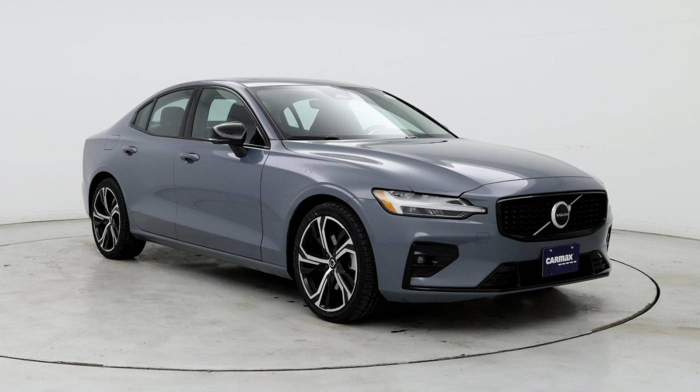 2024 Volvo S60 Core — Sedan — 17,300 mi — Waukesha, WI