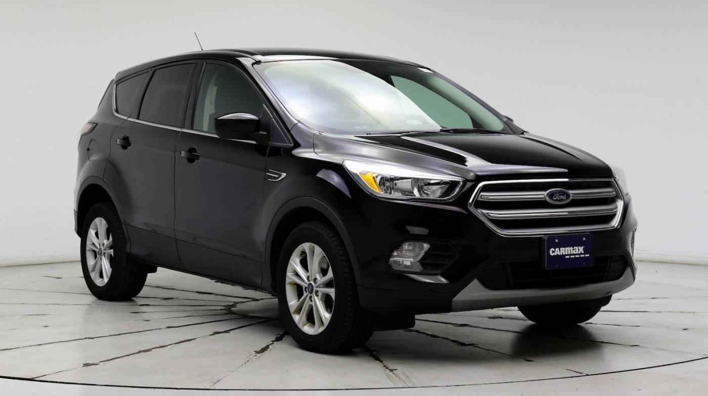 2017 Ford Escape SE — SUV — 124,313 mi — Waukesha, WI
