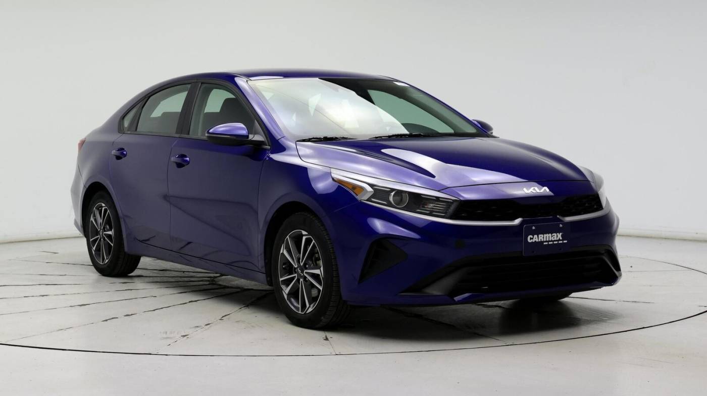 2022 Kia Forte LXS — Sedan — 25,633 mi — Waukesha, WI