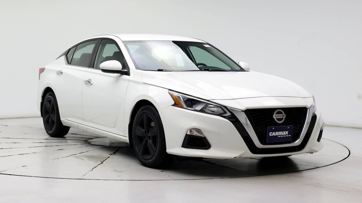 2019 Nissan Altima S — Sedan — 56,810 mi — Waukesha, WI