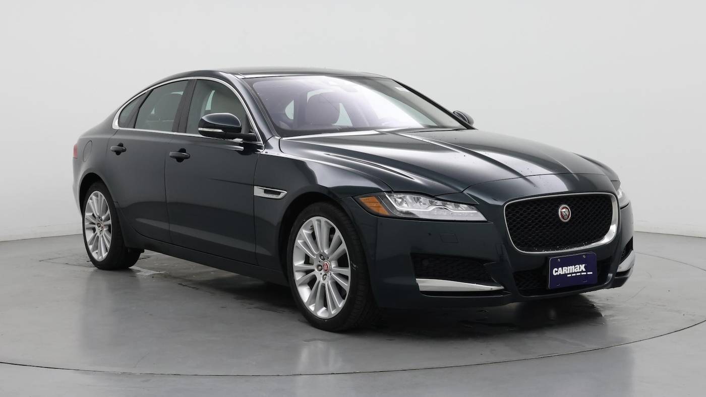 2017 Jaguar XF
