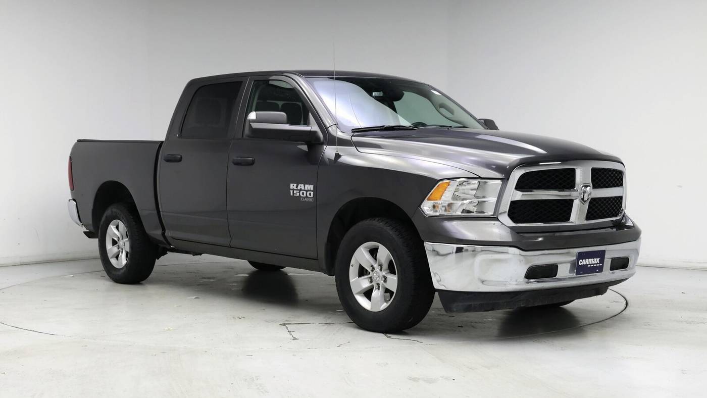 2023 Ram 1500 Classic SLT — Pickup Truck — 49,571 mi — Inglewood, CA