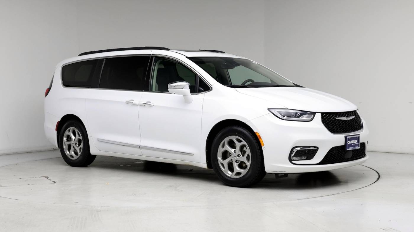 2022 Chrysler Pacifica Limited — Minivan — 57,401 mi — Spokane Valley, WA