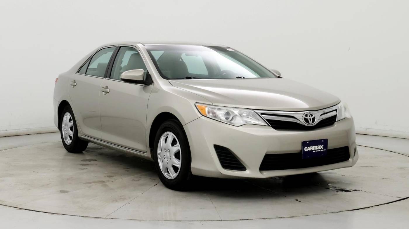 2014 Toyota Camry LE — Sedan — 88,661 mi — White Marsh, MD