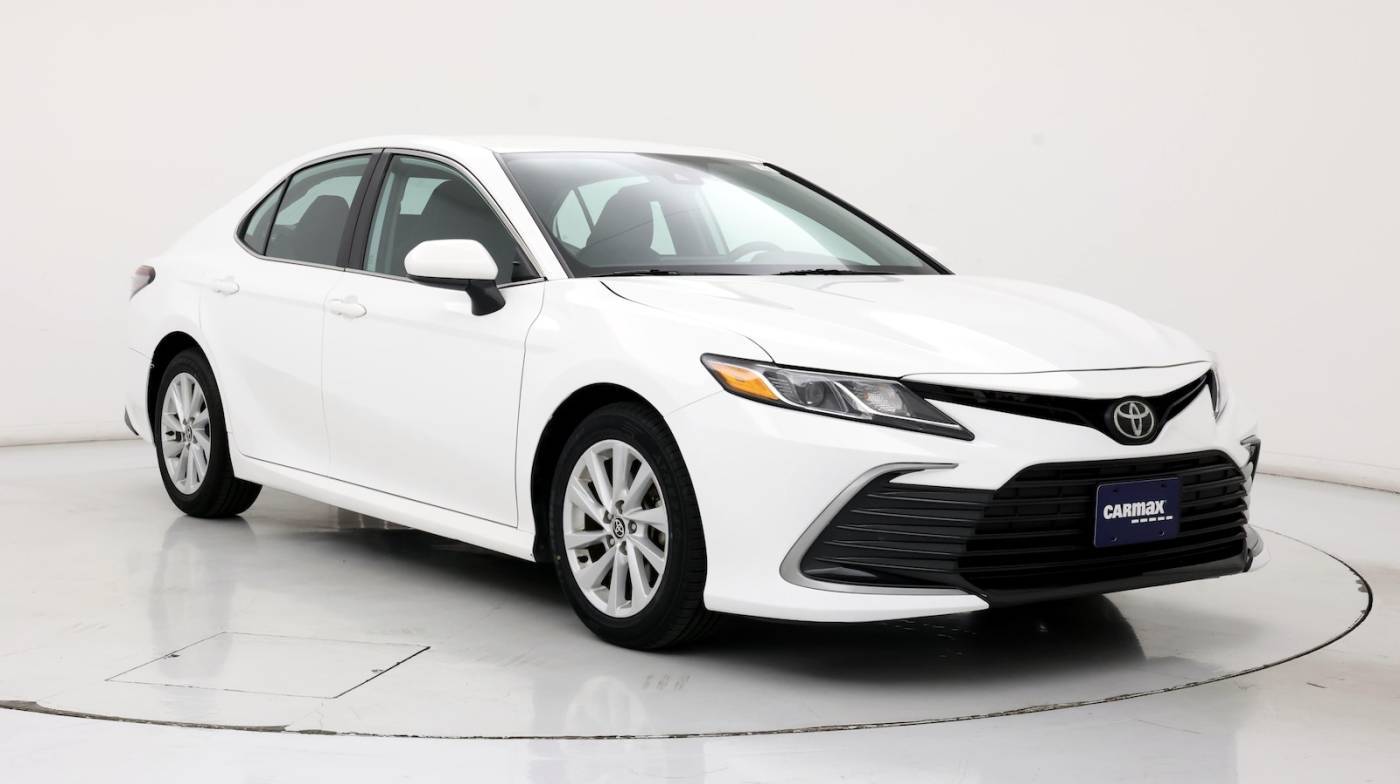2021 Toyota Camry LE — Sedan — 54,011 mi — Wichita, KS