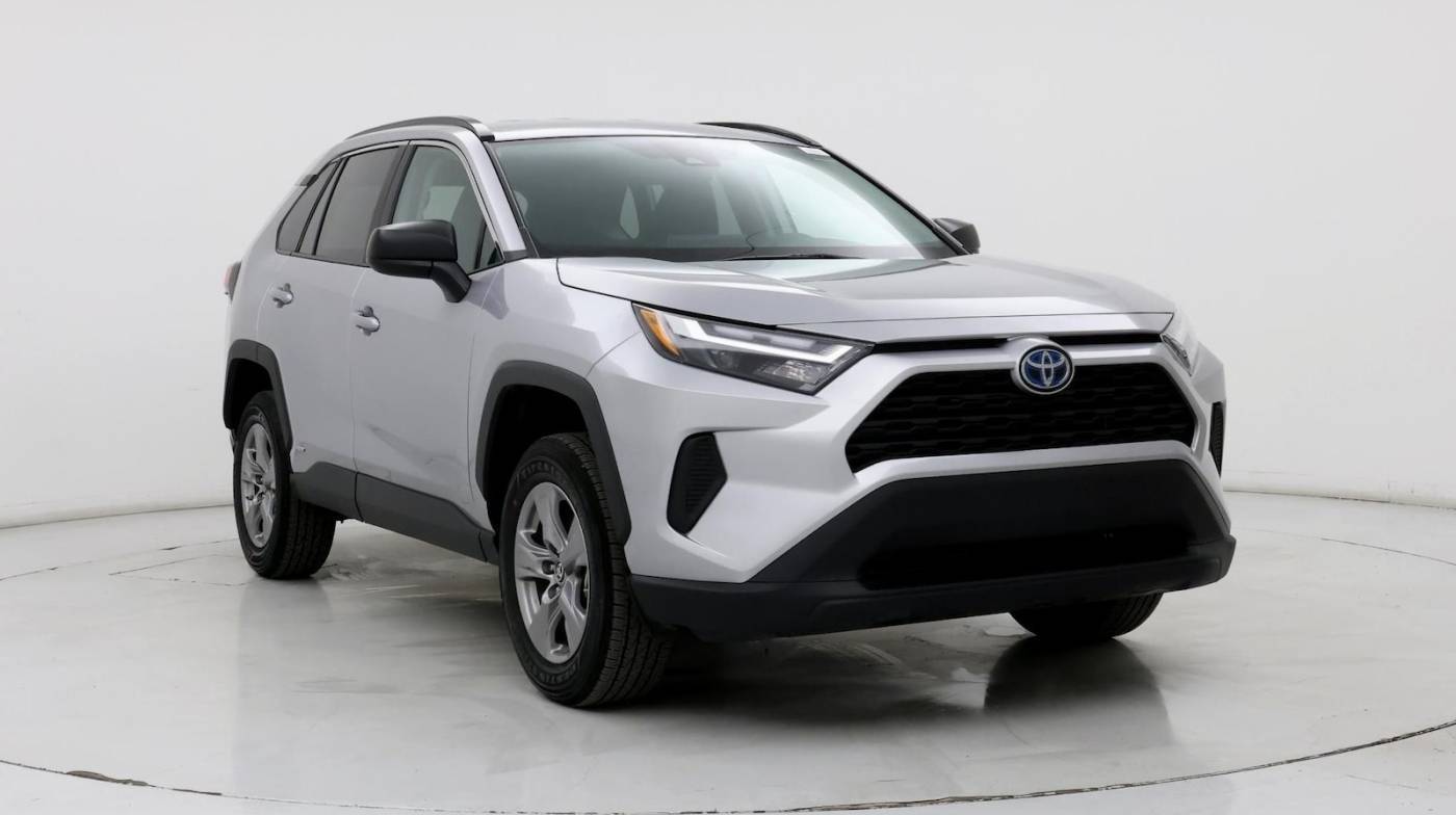 2024 Toyota RAV4 Hybrid LE — SUV — 14,917 mi — Wichita, KS