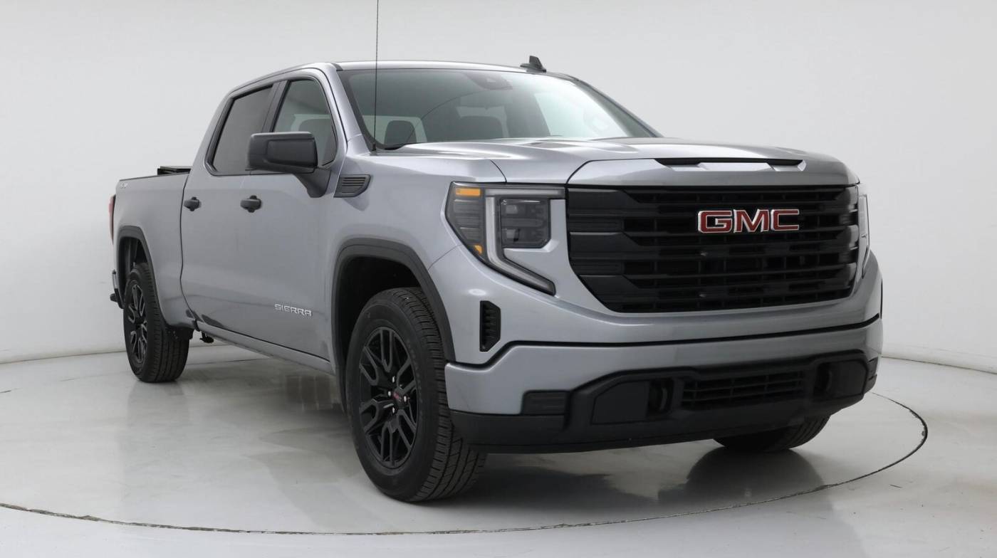 2024 GMC Sierra 1500 Pro — Pickup Truck — 10,796 mi — Wichita, KS