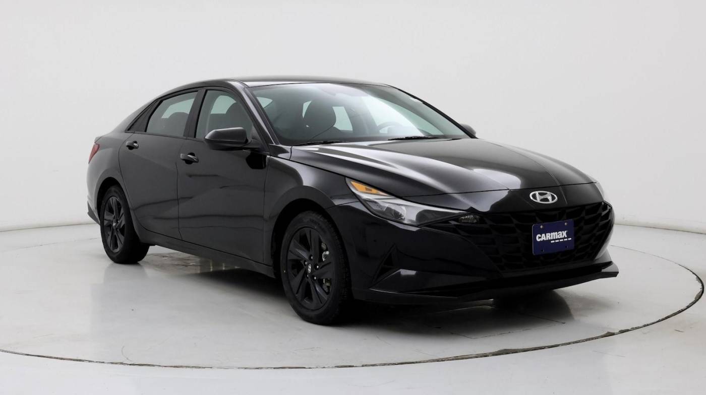 2023 Hyundai Elantra Hybrid Blue — Sedan — 28,090 mi — Wichita, KS