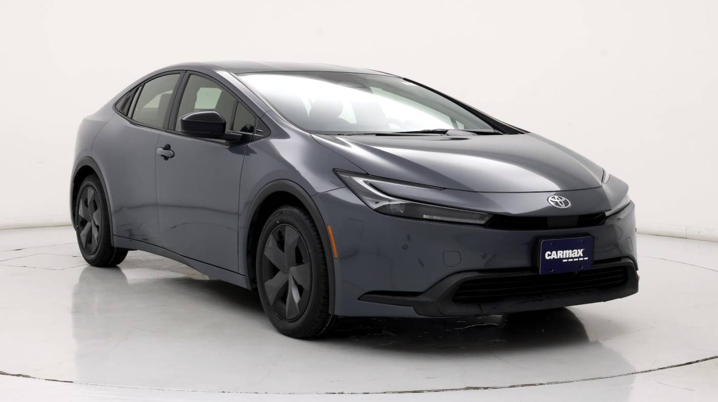 2023 Toyota Prius LE — Hatchback — 31,475 mi — Wichita, KS