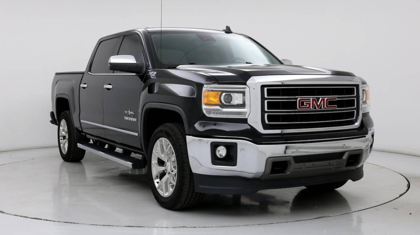 2015 GMC Sierra 1500 SLT — Pickup Truck — 92,701 mi — Wichita, KS