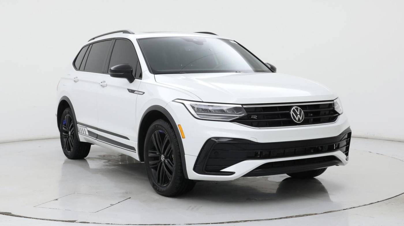 2022 Volkswagen Tiguan SE R-Line Black — SUV — 39,931 mi — Wichita, KS