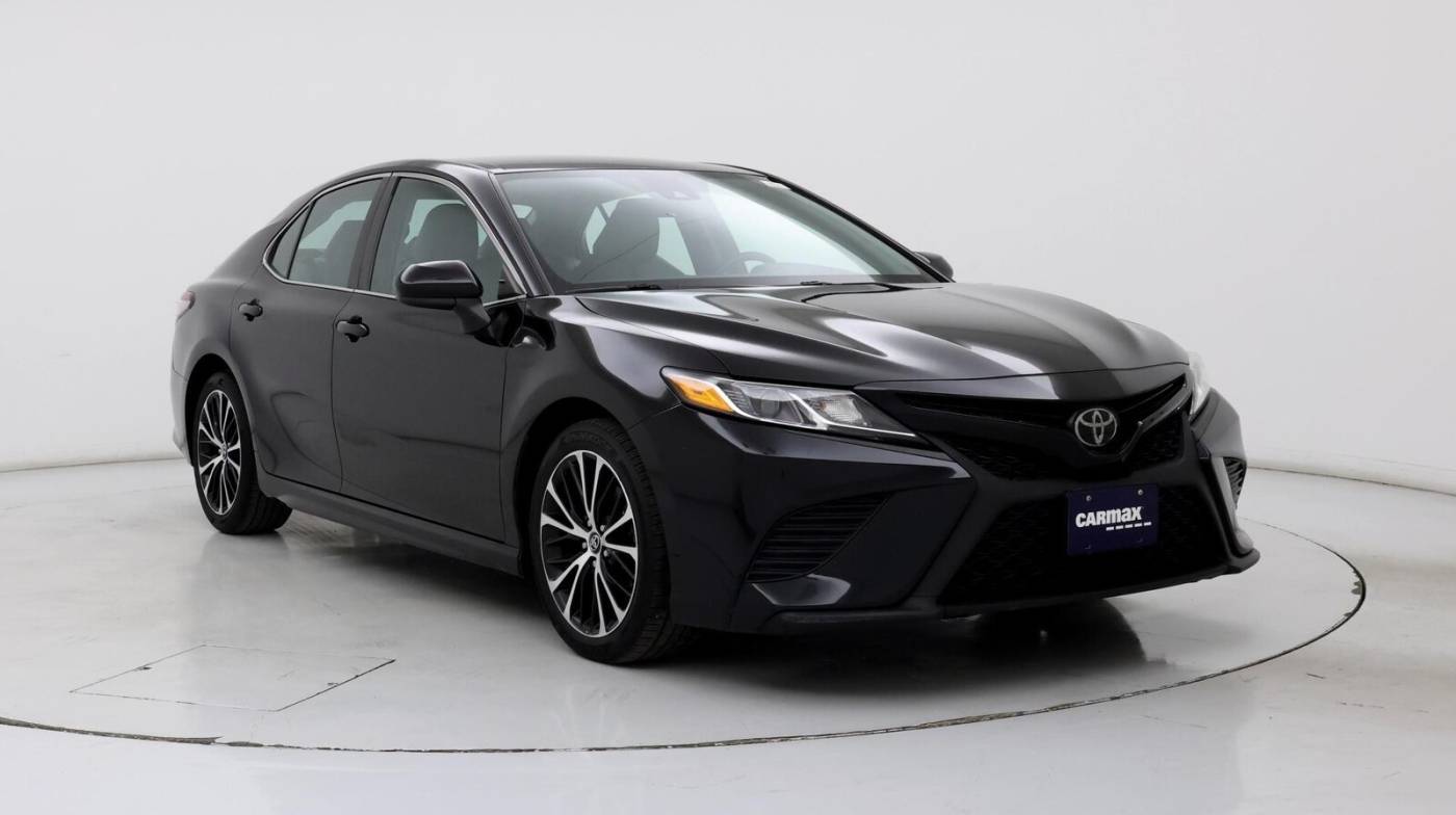 2019 Toyota Camry SE — Sedan — 45,214 mi — Wichita, KS
