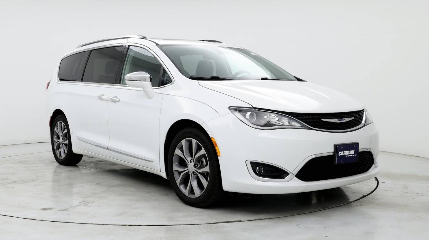 2018 Chrysler Pacifica Limited — Minivan — 54,659 mi — Wichita, KS