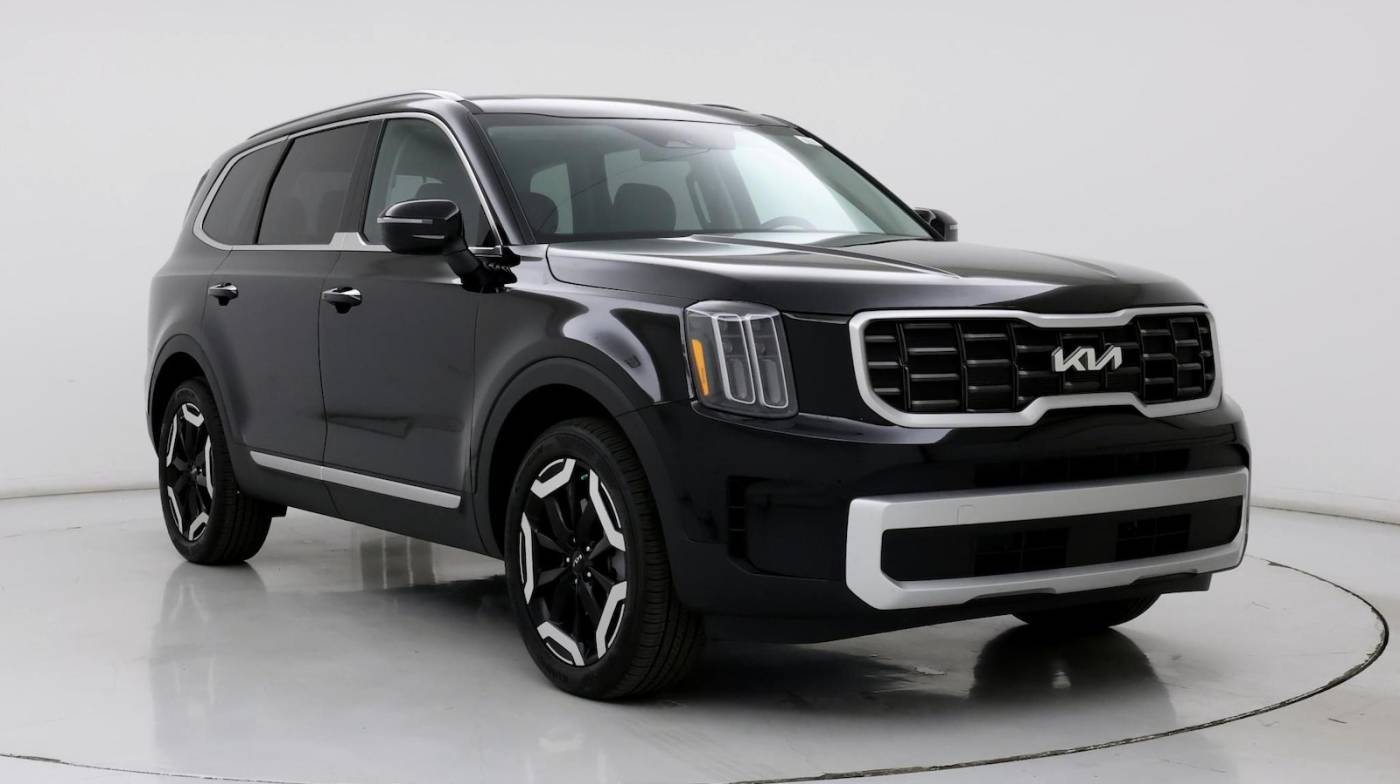 2024 Kia Telluride S — SUV — 1,955 mi — Wichita, KS
