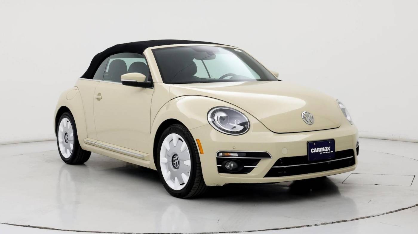 2019 Volkswagen Beetle SEL — Convertible — 31,665 mi — Wichita, KS
