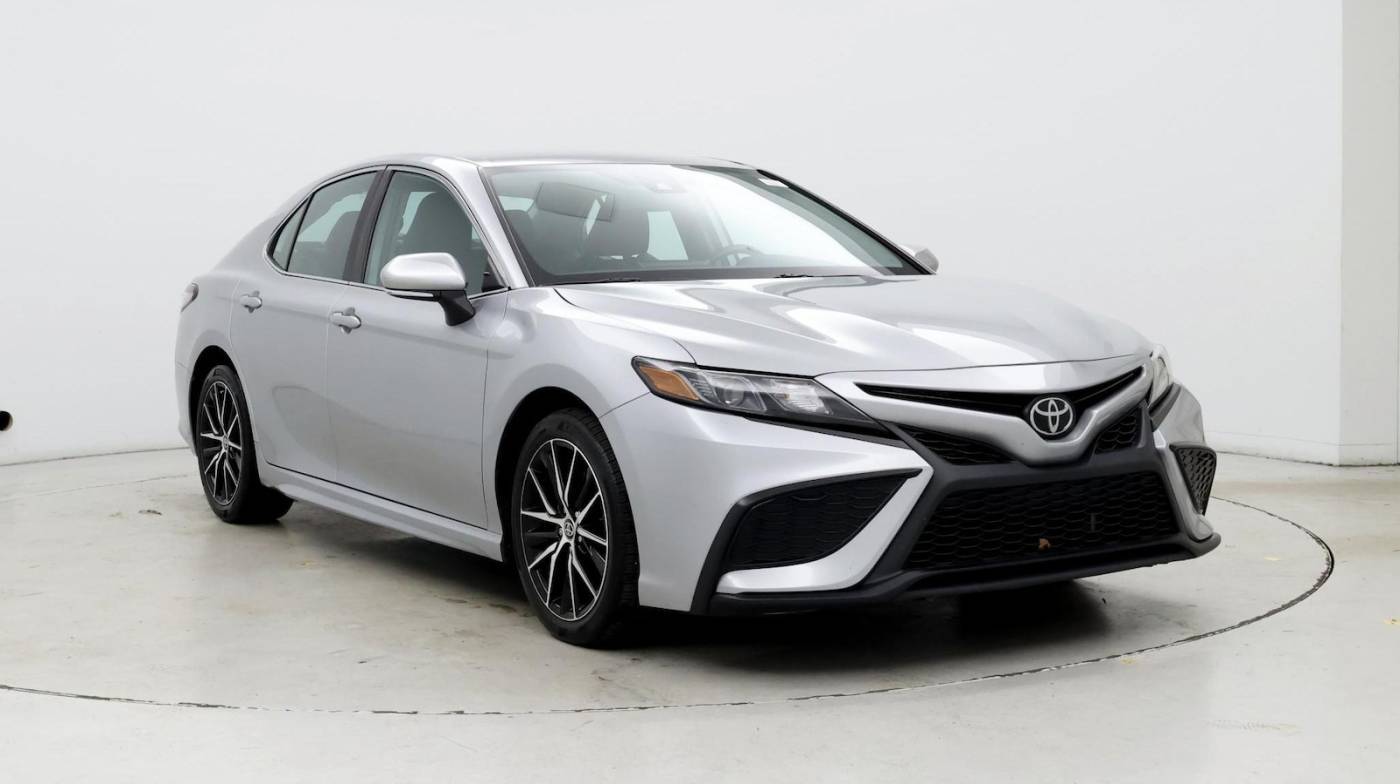 2022 Toyota Camry SE — Sedan — 59,998 mi — Winston-Salem, NC