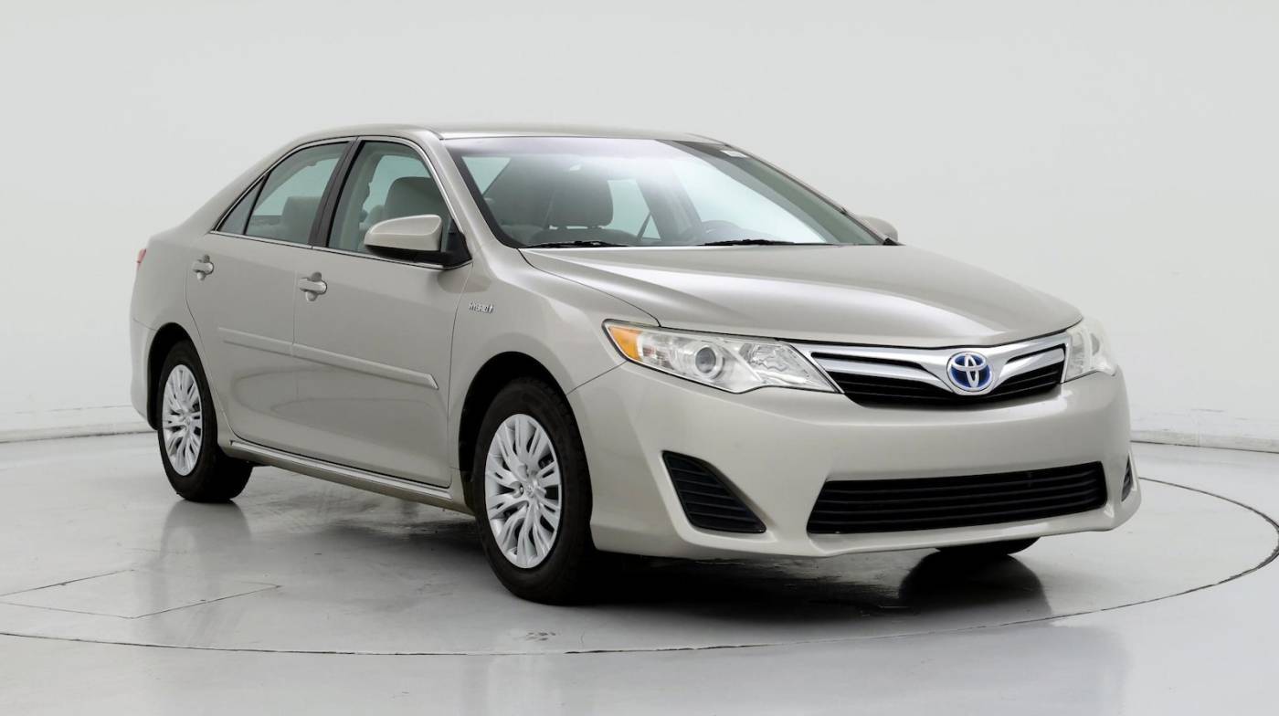 2013 Toyota Camry Hybrid LE — Sedan — 119,811 mi — Winston-Salem, NC