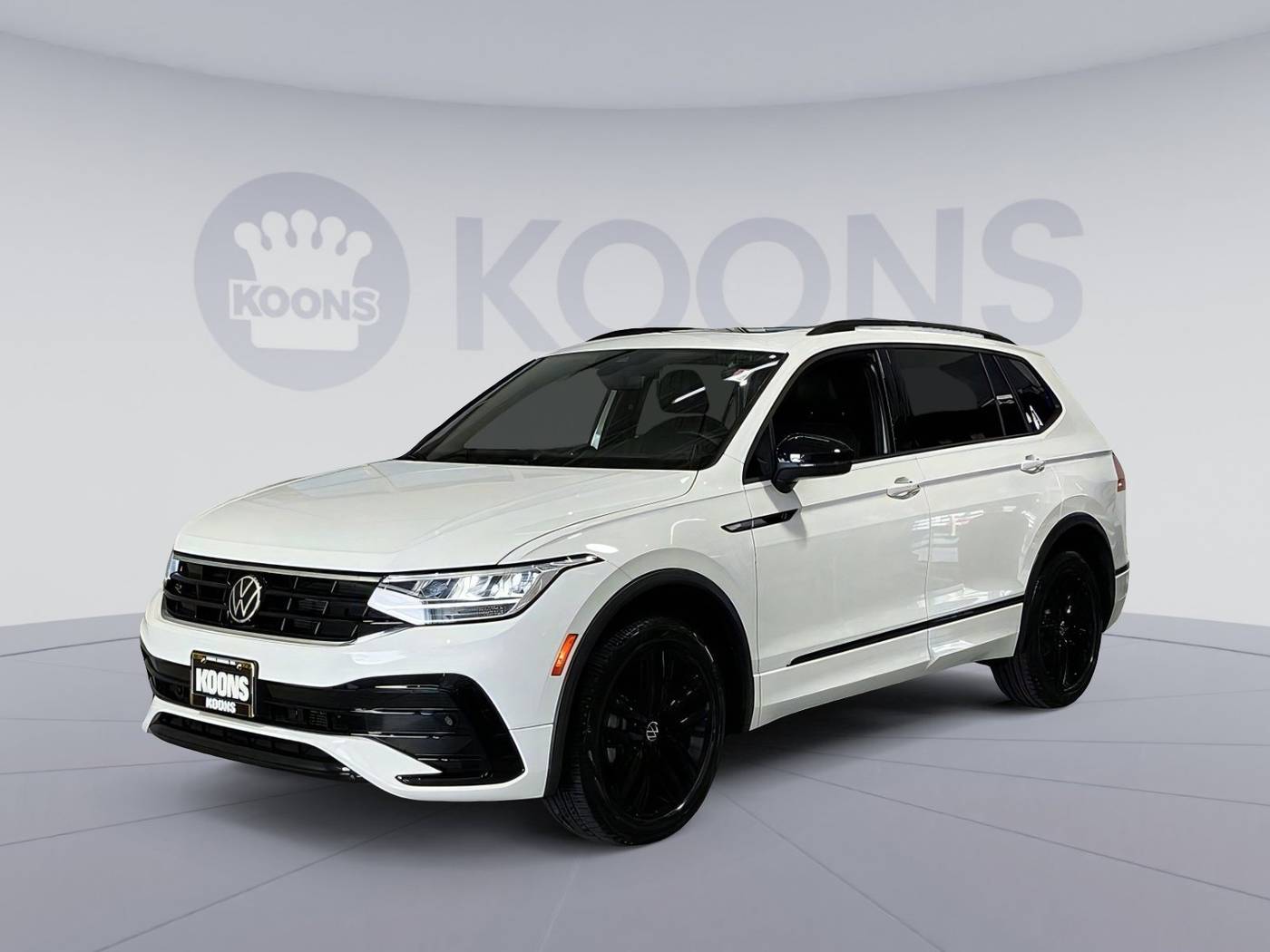 2022 Volkswagen Tiguan SE R-Line Black — SUV — 31,979 mi — White Marsh, MD