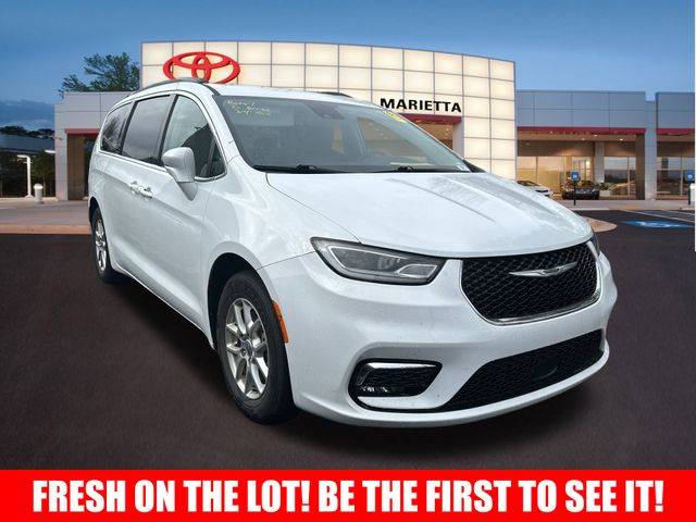2022 Chrysler Pacifica Touring L — Minivan — 67,155 mi — Marietta, GA
