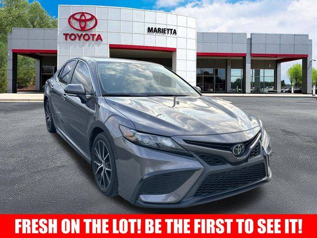 2022 Toyota Camry SE — Sedan — 60,596 mi — Marietta, GA