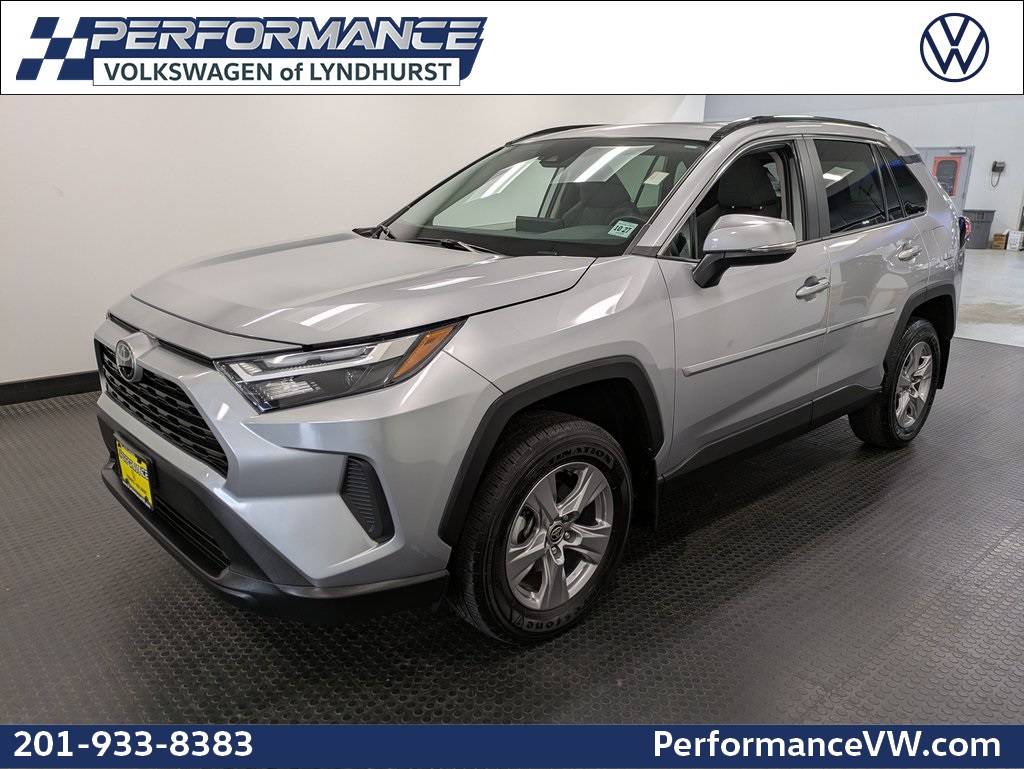 2022 Toyota RAV4 XLE — SUV — 18,750 mi — Lyndhurst, NJ