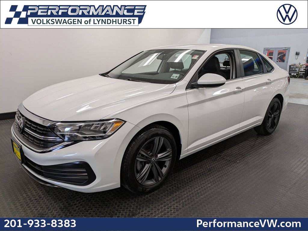 2024 Volkswagen Jetta SE — Sedan — 14,915 mi — Lyndhurst, NJ