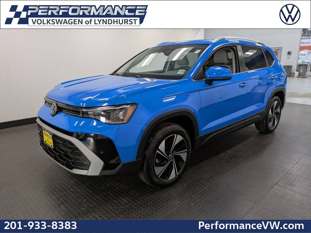 2025 Volkswagen Taos SE — SUV — 6,015 mi — Lyndhurst, NJ