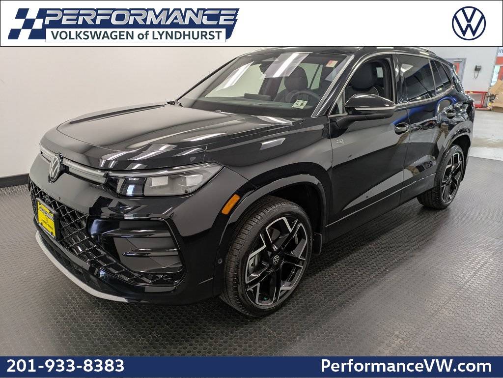 2025 Volkswagen Tiguan SEL R-Line — SUV — 1,125 mi — Lyndhurst, NJ