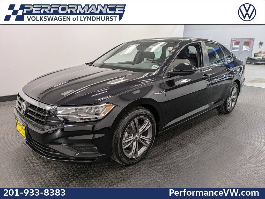 2021 Volkswagen Jetta R-Line — Sedan — 17,720 mi — Lyndhurst, NJ