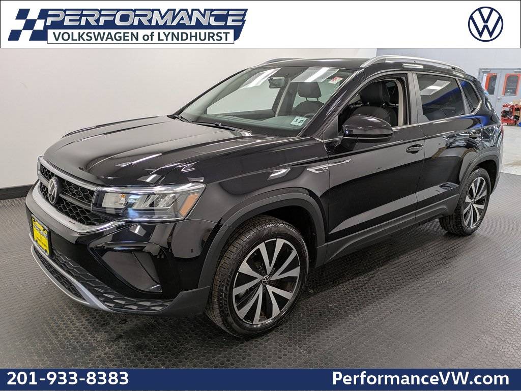 2022 Volkswagen Taos SE — SUV — 12,110 mi — Lyndhurst, NJ
