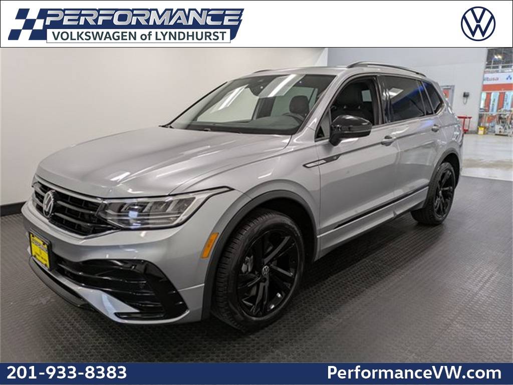 2023 Volkswagen Tiguan SE R-Line Black — SUV — 31,220 mi — Lyndhurst, NJ