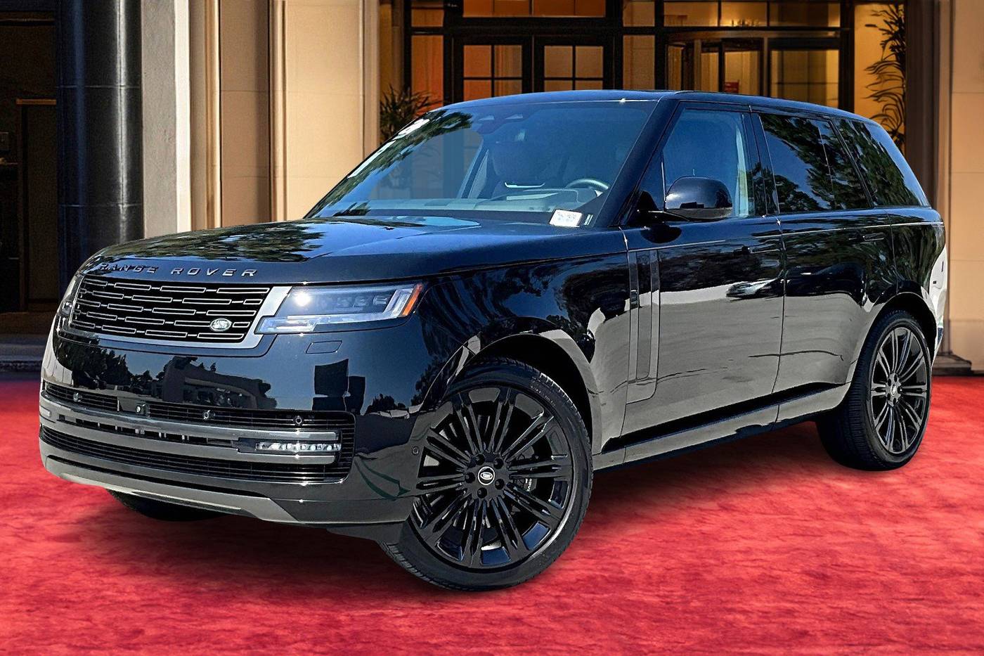 2024 Land Rover Range Rover SE — SUV — 13,925 mi — Newport Beach, CA