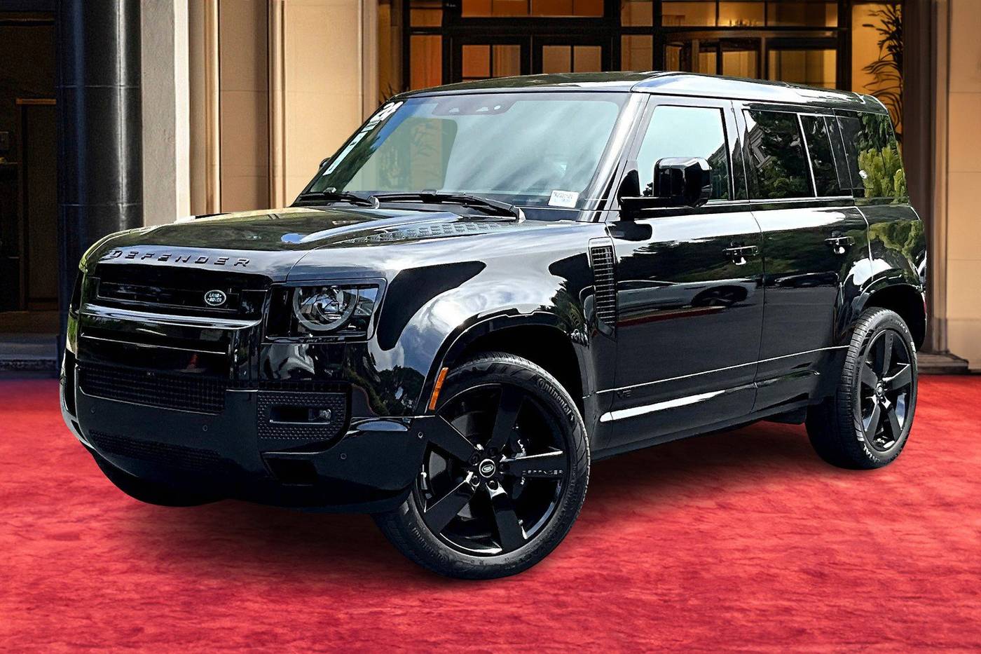 2024 Land Rover Defender V8 — SUV — 6,813 mi — Newport Beach, CA