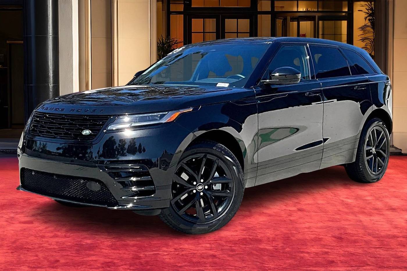 2025 Land Rover Range Rover Velar Dynamic SE — SUV — 6,154 mi — Newport Beach, CA