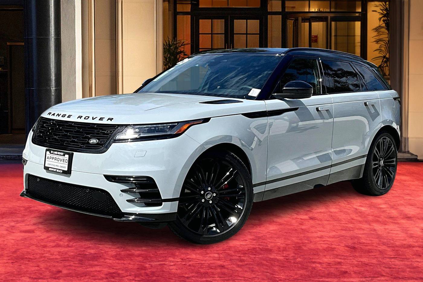 2025 Land Rover Range Rover Velar Dynamic SE — SUV — 9,162 mi — Newport Beach, CA