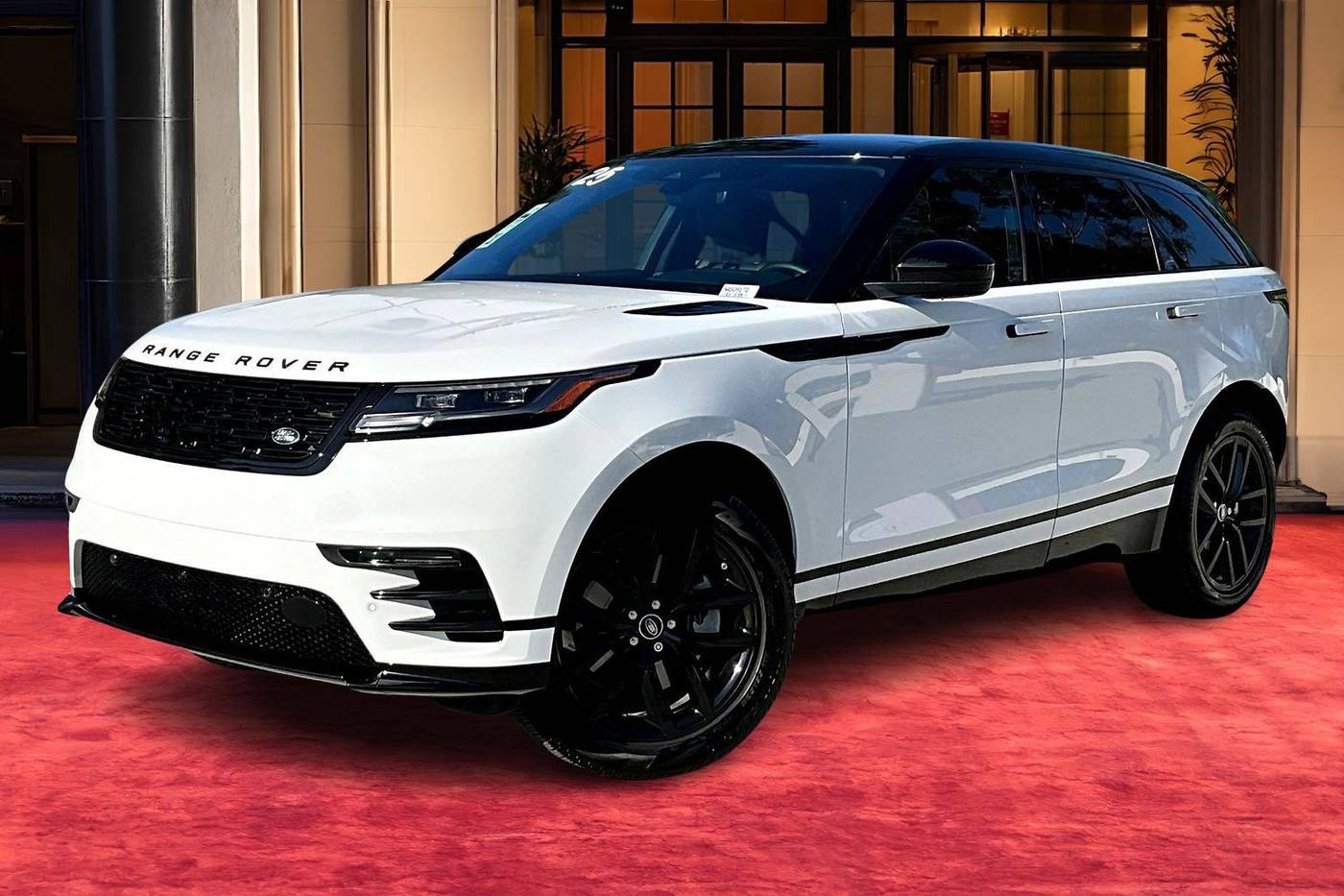 2025 Land Rover Range Rover Velar Dynamic SE — SUV — 3,283 mi — Newport Beach, CA