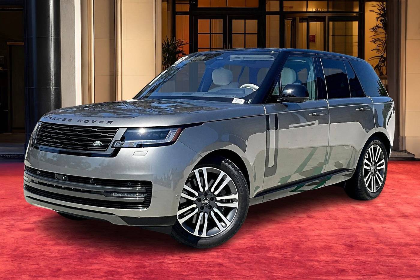 2023 Land Rover Range Rover SE — SUV — 25,493 mi — Newport Beach, CA