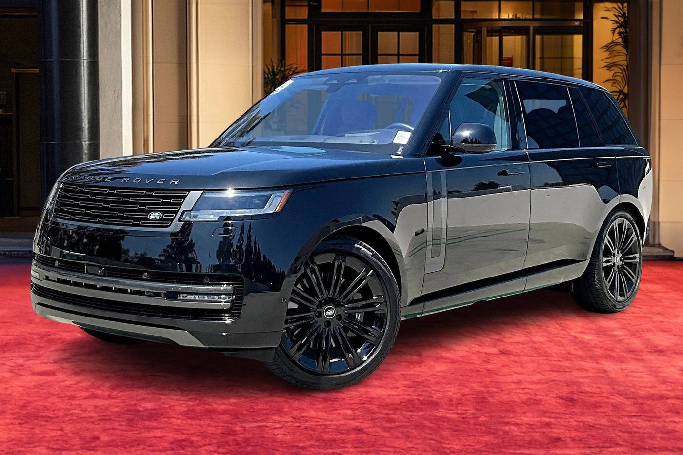 2023 Land Rover Range Rover SE — SUV — 37,920 mi — Newport Beach, CA