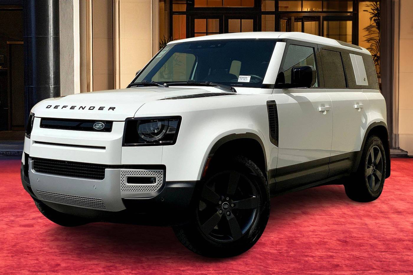 2024 Land Rover Defender SE — SUV — 5,707 mi — Pasadena, CA