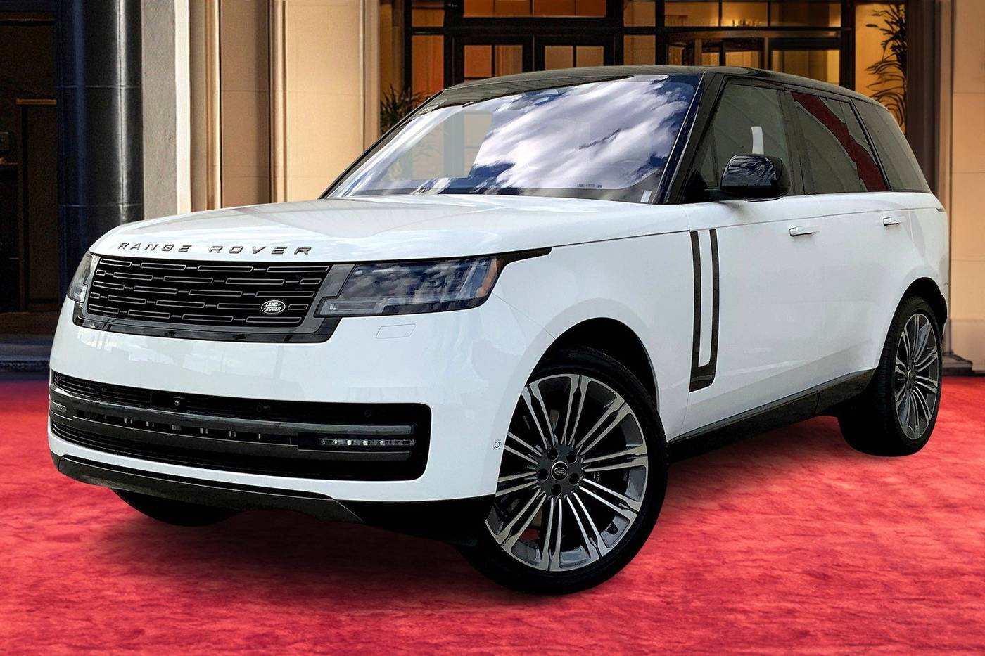 2023 Land Rover Range Rover SE — SUV — 30,701 mi — Pasadena, CA
