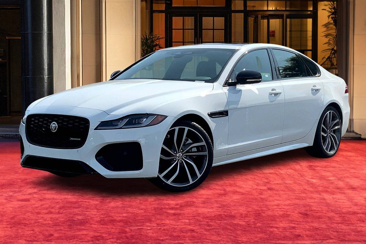 2024 Jaguar XF P300 R-Dynamic SE