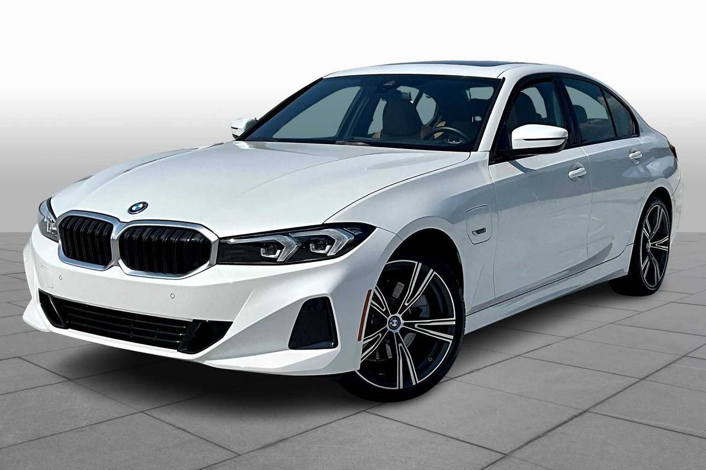 2023 BMW 3 Series 330e — Sedan — 14,283 mi — Atlanta, GA