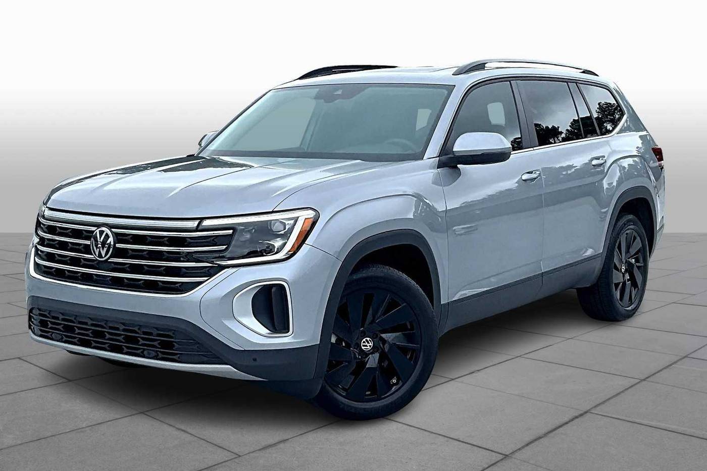 2024 Volkswagen Atlas SE with Technology — SUV — 13,059 mi — Atlanta, GA