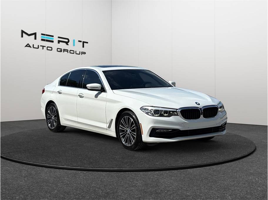 2018 BMW 5 Series 540i
