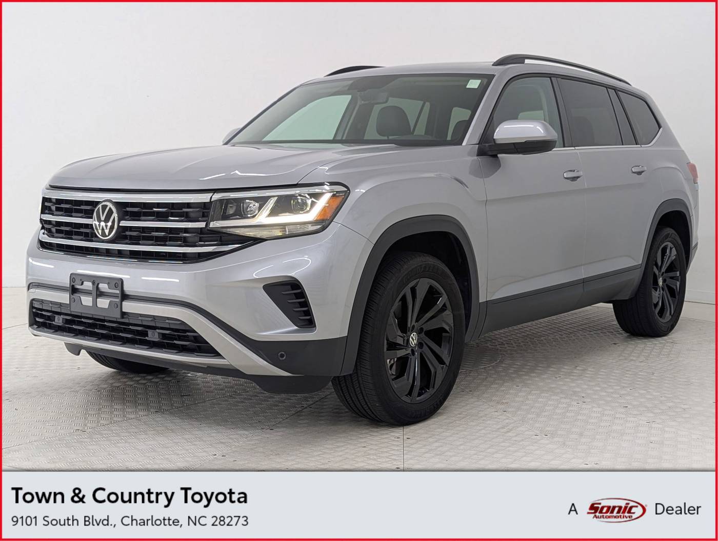 2022 Volkswagen Atlas SE with Technology — SUV — 33,434 mi — Charlotte, NC