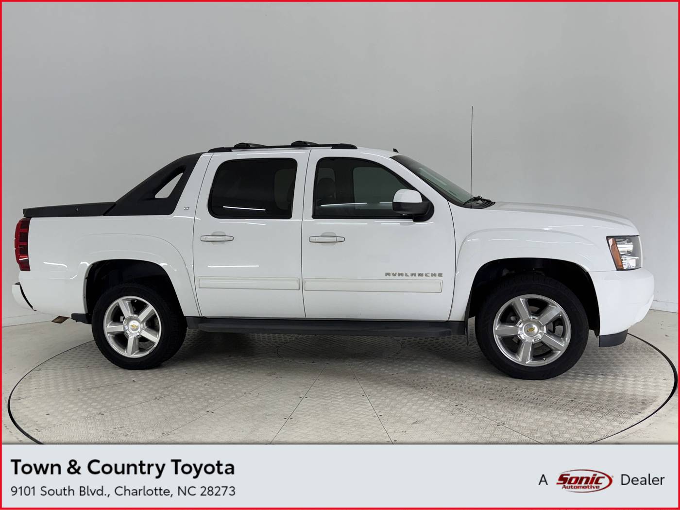 2012 Chevrolet Avalanche LT — Pickup Truck — 110,610 mi — Charlotte, NC
