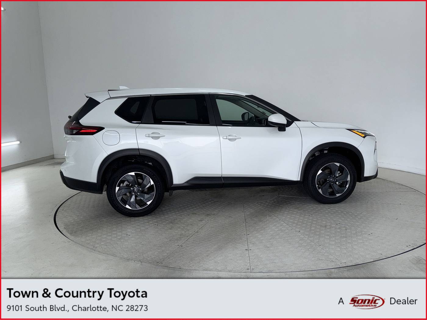 2024 Nissan Rogue SV — SUV — 26,355 mi — Charlotte, NC