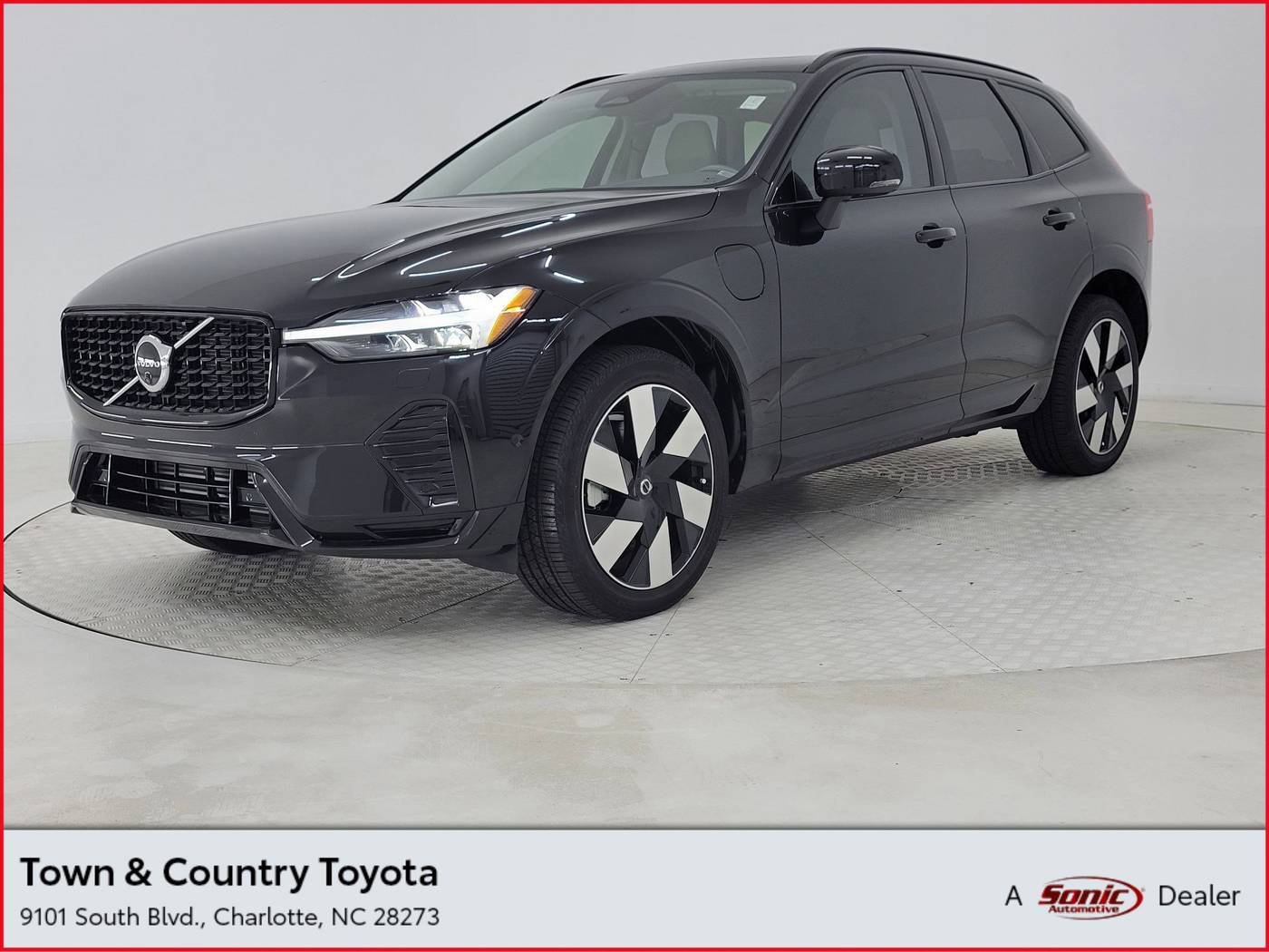 2025 Volvo XC60 Plug-In Hybrid Plus — SUV — 4,580 mi — Charlotte, NC