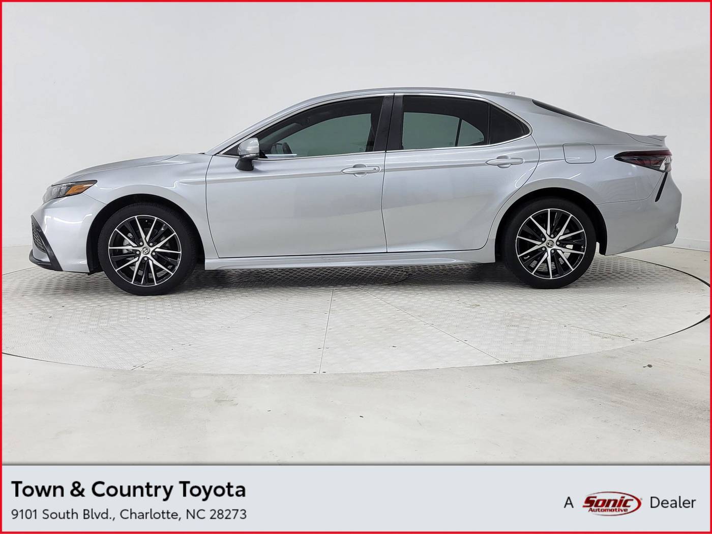 2023 Toyota Camry SE — Sedan — 27,779 mi — Charlotte, NC